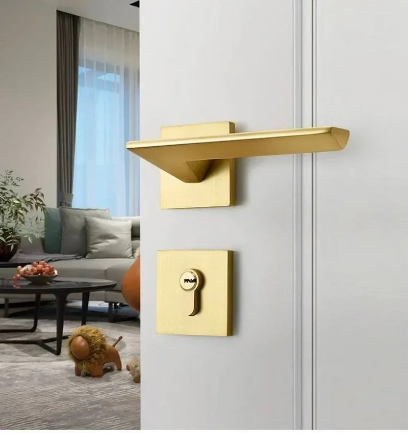Home Security Door - 금색 아연 합금 소재의 침실용 문
